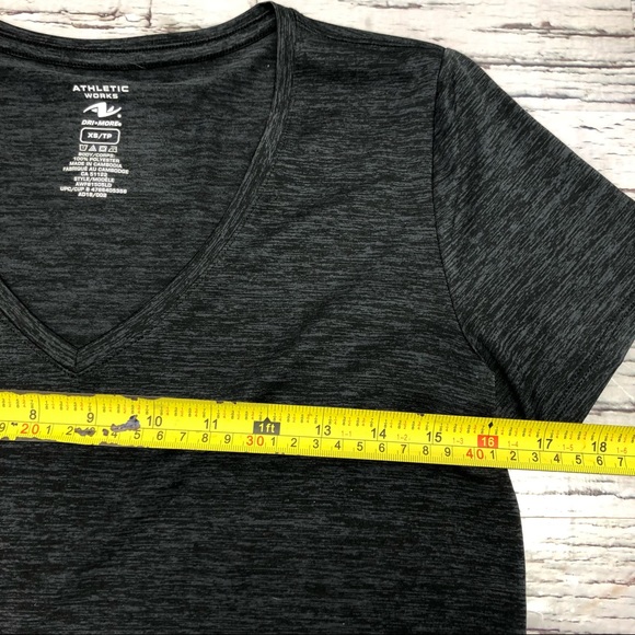 2/10 $ Athletic Works Women V-Neck T-Shirts Size XS - Picture 5 of 9